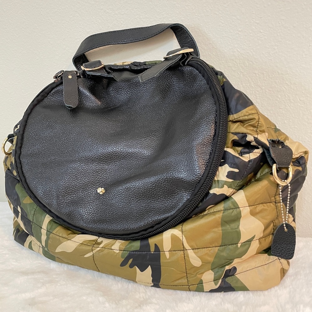 Camouflage Pattern Large Soft Bag - image 3
